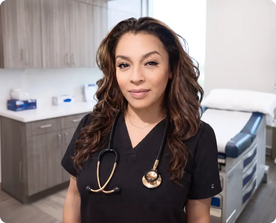 A registered nursing student in an online classroom environment
